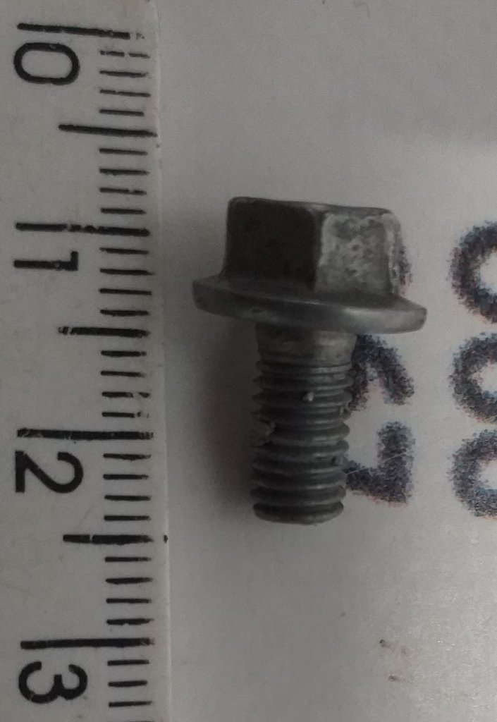3 1015872-00-A Perno SCR M5X10 HEX FLNG STL8.8 ZN-NI PATCH Tesla modelo XS REST 1015872-00-A